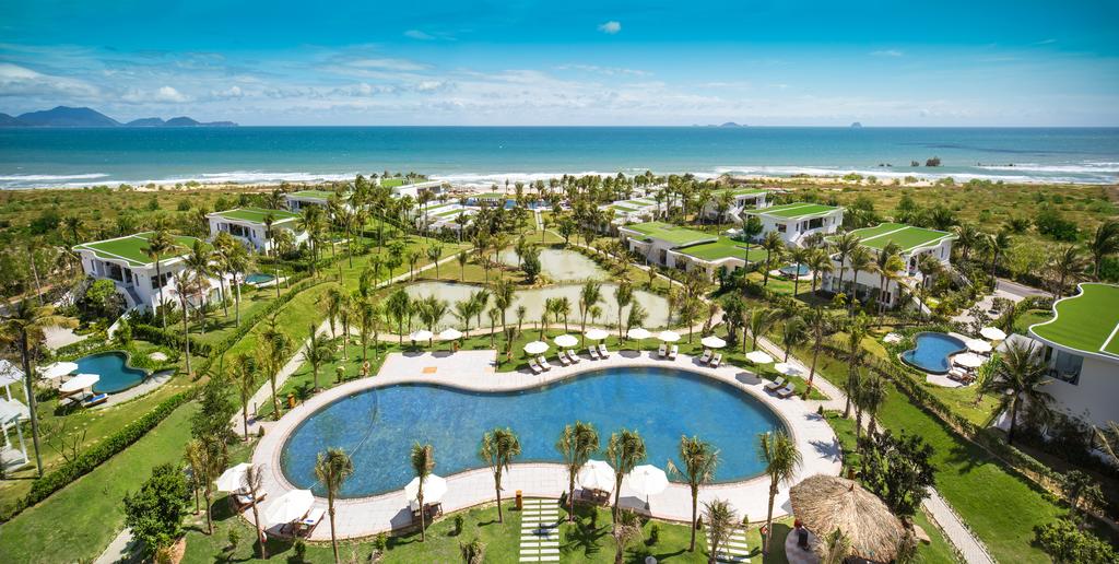 Cam Ranh Riviera Beach Resort & Spa – Điểm đến đẳng cấp cho mùa hè tại Nha Trang