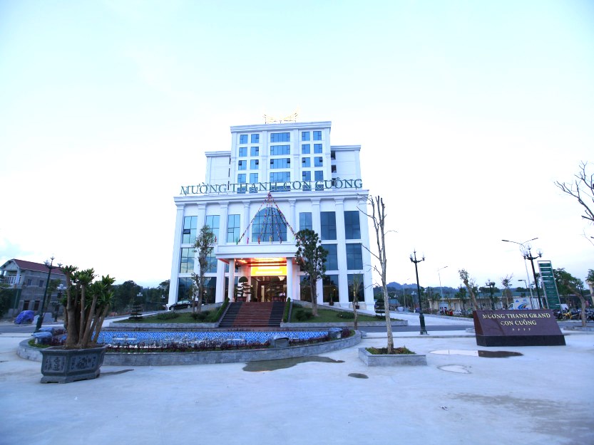 Mường thanh Grand Con Cuông Hotel giảm tới 60% đối với loại phòng Deluxe King