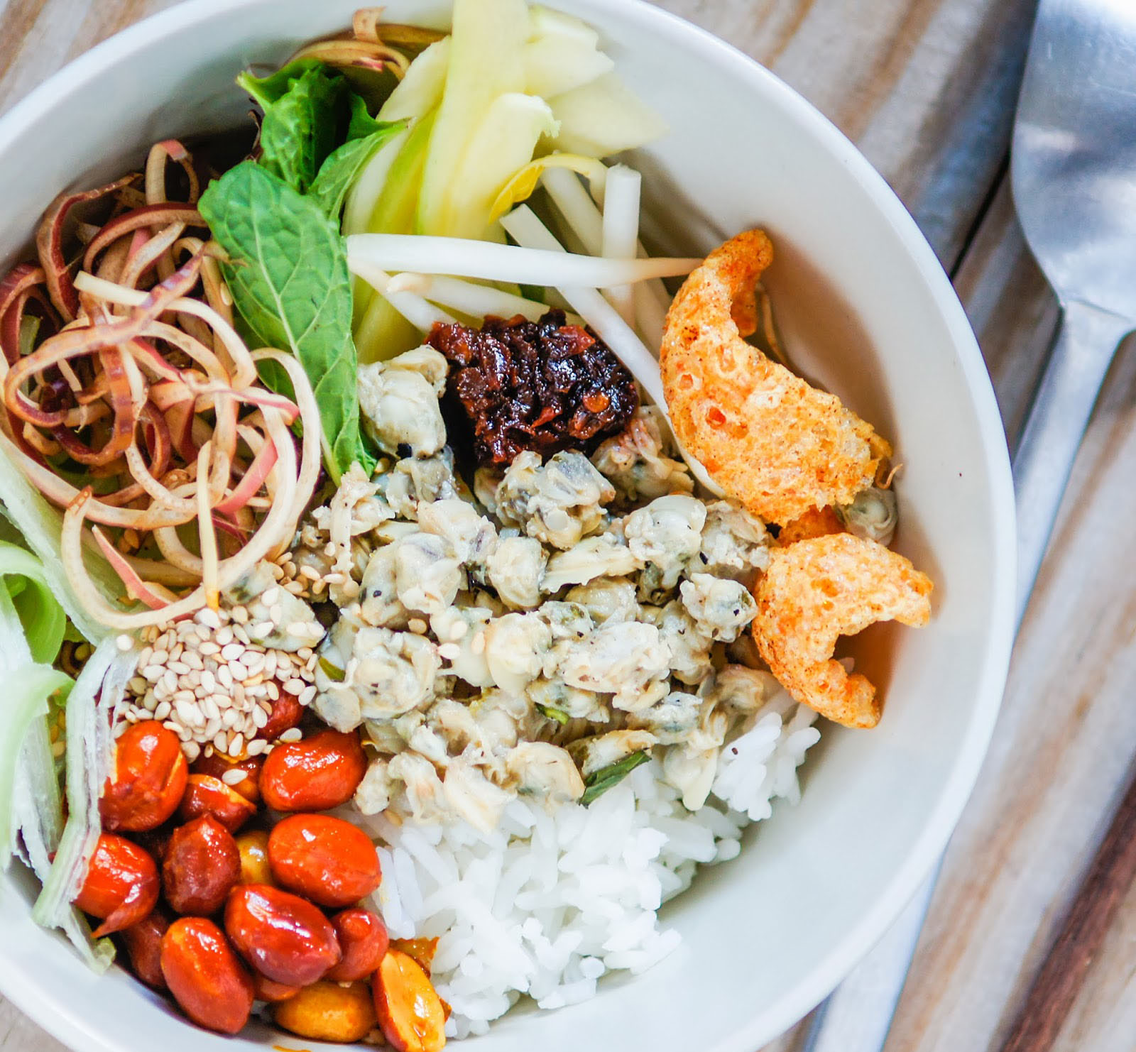 Cơm hến – món ăn đậm đà phong vị xứ Huế