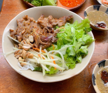 Top 6 địa chỉ những quán bún thịt nướng ngon ở Đà Nẵng